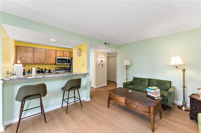 3266 Ward St 3, Oakland, PA 15213