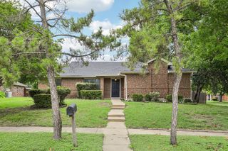 602 Buttercup Circle, Garland, TX 75040