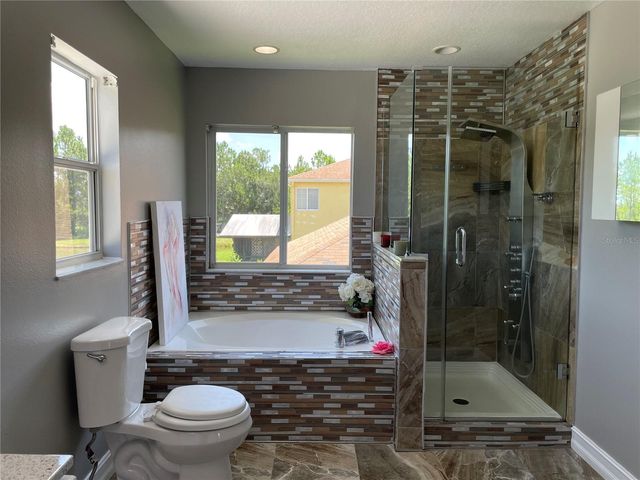 5036 WHISTLING PINES COURT, Wesley Chapel, FL 33545