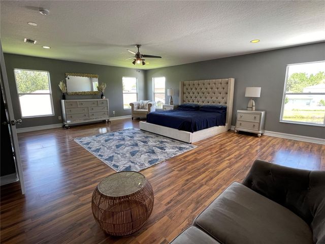 5036 WHISTLING PINES COURT, Wesley Chapel, FL 33545