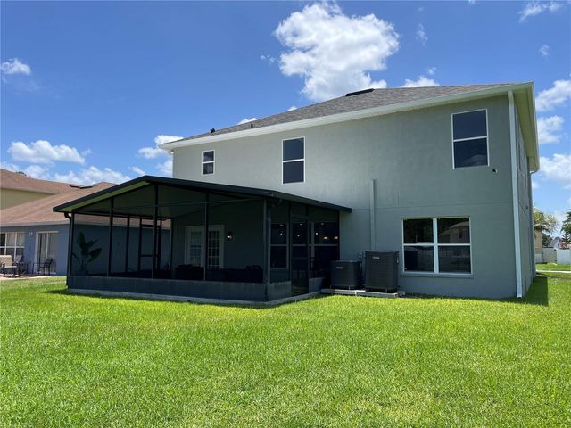 5036 WHISTLING PINES COURT, Wesley Chapel, FL 33545