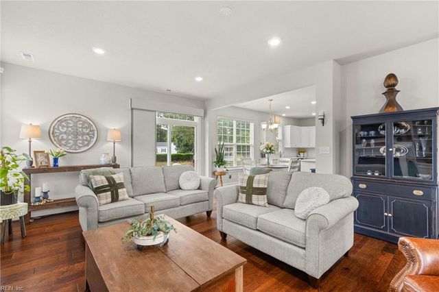 2111 Fieldbrook PL, Suffolk, VA 23434
