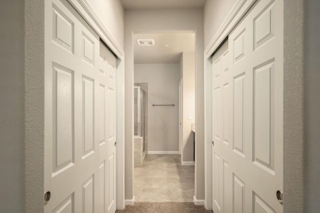 1565 N Kaweah Avenue, Clovis, CA 93619