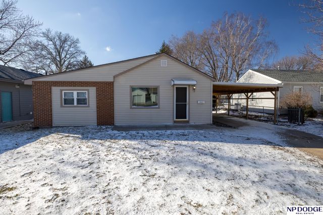 1445 E 11Th Street, Fremont, NE 68025