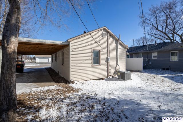 1445 E 11Th Street, Fremont, NE 68025