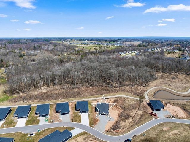 4001 ANTWERP AVENUE, Howard, WI 54313