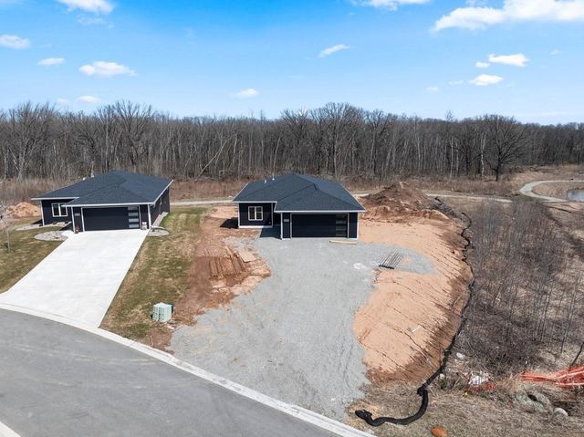 4001 ANTWERP AVENUE, Howard, WI 54313