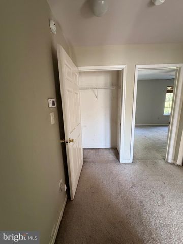 64 HIGHMEADOWS, Sicklerville, NJ 08081