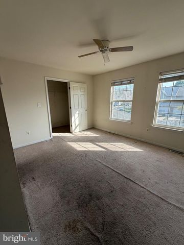 64 HIGHMEADOWS, Sicklerville, NJ 08081