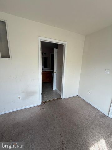 64 HIGHMEADOWS, Sicklerville, NJ 08081