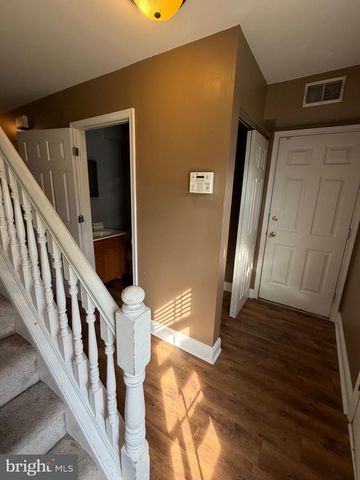 64 HIGHMEADOWS, Sicklerville, NJ 08081