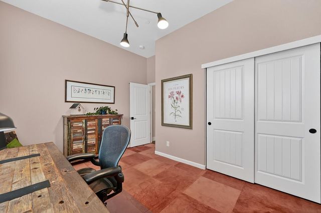 3900 Fenway Cir, Rocklin, CA 95677