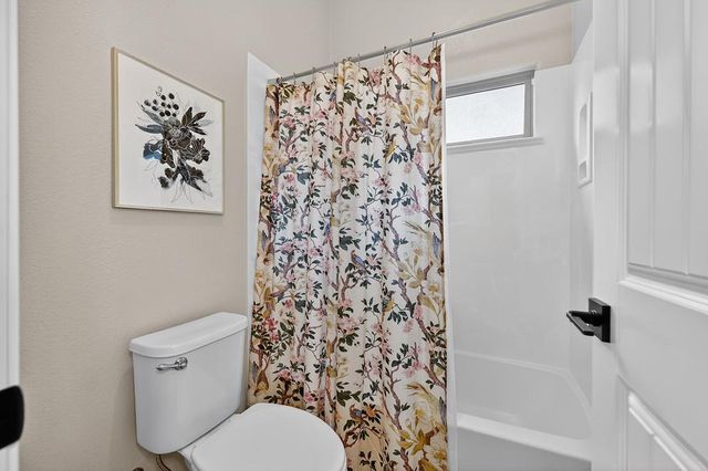 3900 Fenway Cir, Rocklin, CA 95677