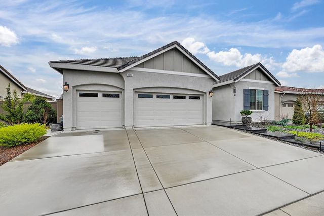 3900 Fenway Cir, Rocklin, CA 95677