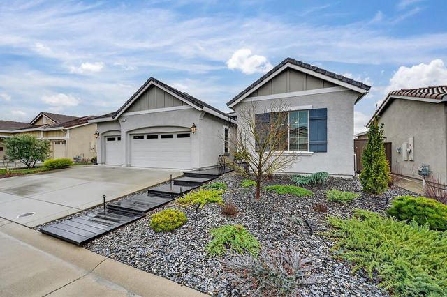 3900 Fenway Cir, Rocklin, CA 95677