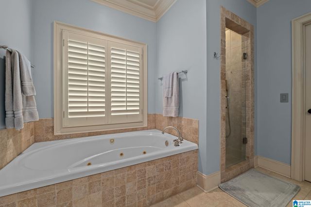 2085 KNOLLWOOD PLACE, Birmingham, AL 35242