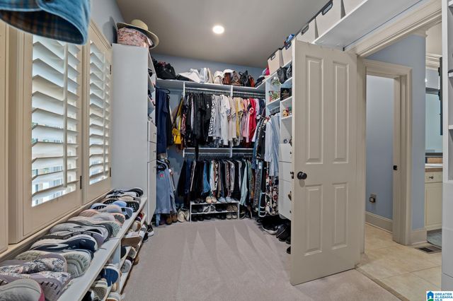 2085 KNOLLWOOD PLACE, Birmingham, AL 35242