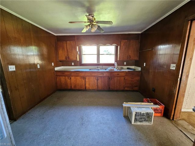 419 Rogers AVE, Hampton, VA 23664