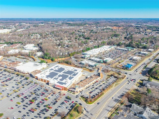 16800 Hampton Trace Road, Huntersville, NC 28078