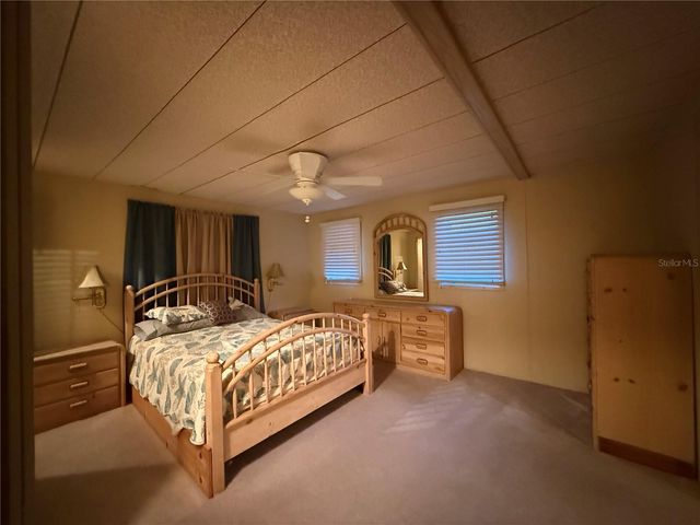 103 N TIMBER TRAIL, Wildwood, FL 34785