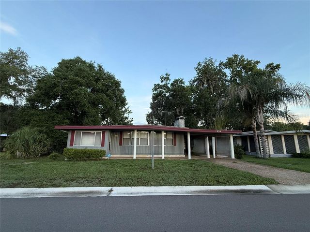 103 N TIMBER TRAIL, Wildwood, FL 34785