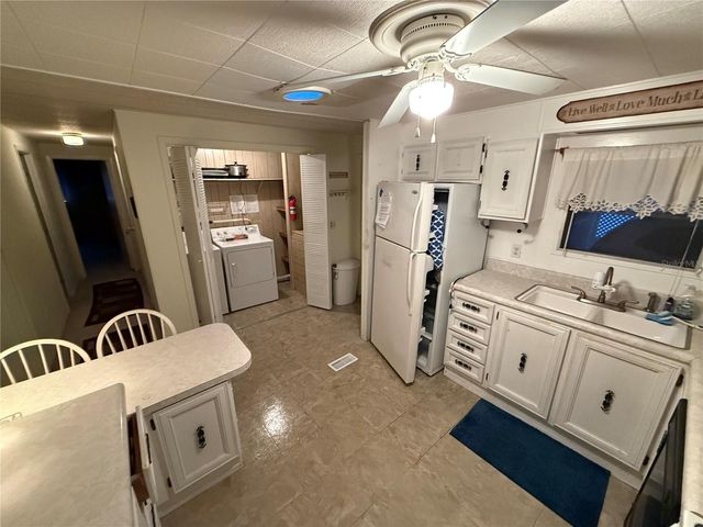 103 N TIMBER TRAIL, Wildwood, FL 34785