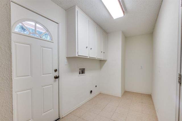 1902 Mossy Oak Street, Arlington, TX 76012