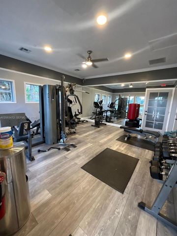 815 W Boynton Beach Blvd 5-103, Boynton Beach, FL 33426