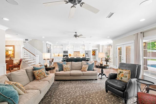207 Orleans St., Dothan, AL 36303