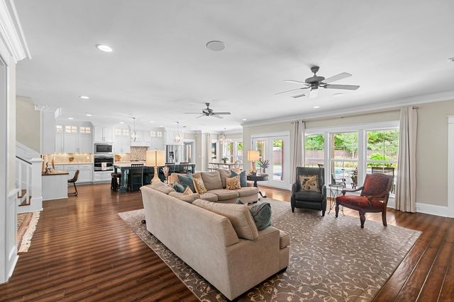 207 Orleans St., Dothan, AL 36303