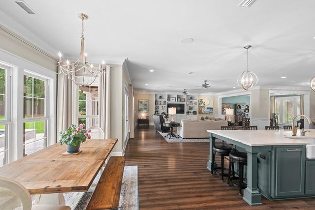 207 Orleans St., Dothan, AL 36303