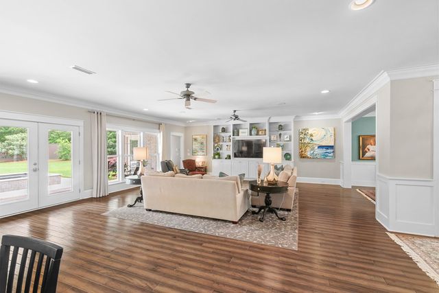 207 Orleans St., Dothan, AL 36303