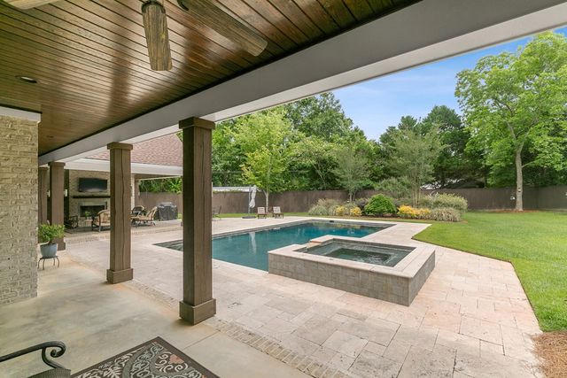 207 Orleans St., Dothan, AL 36303