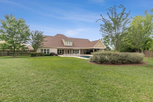 207 Orleans St., Dothan, AL 36303