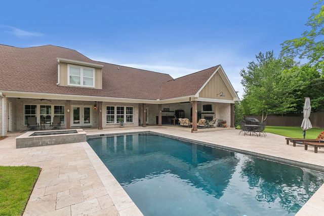 207 Orleans St., Dothan, AL 36303