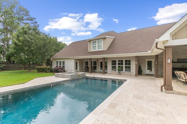 207 Orleans St., Dothan, AL 36303