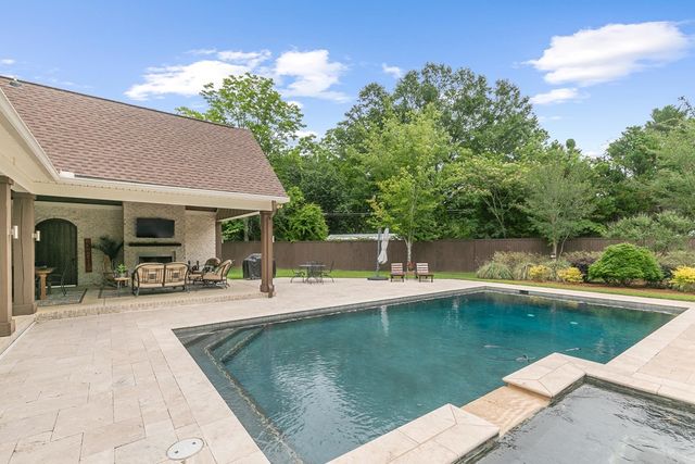 207 Orleans St., Dothan, AL 36303