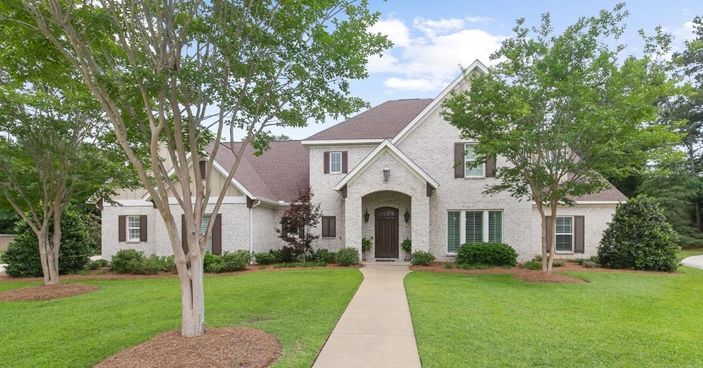 207 Orleans St., Dothan, AL 36303