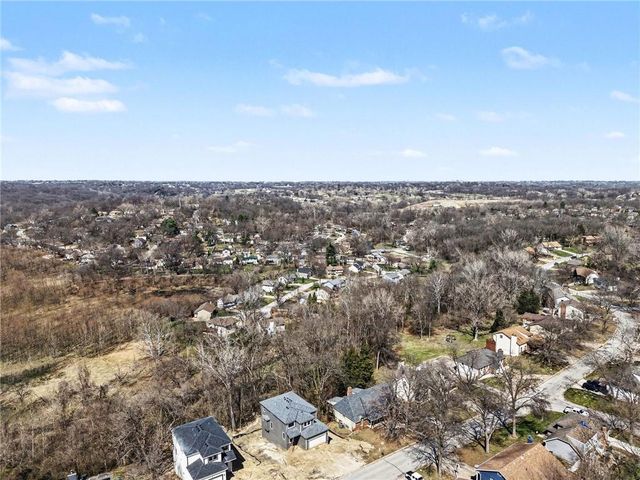 5516 NW Verlin Drive, Kansas City, MO 64152