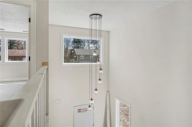 5516 NW Verlin Drive, Kansas City, MO 64152