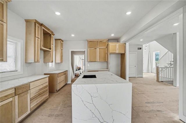 5516 NW Verlin Drive, Kansas City, MO 64152