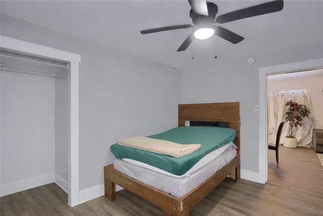 1510 Hiland Ave, Coraopolis, PA 15108