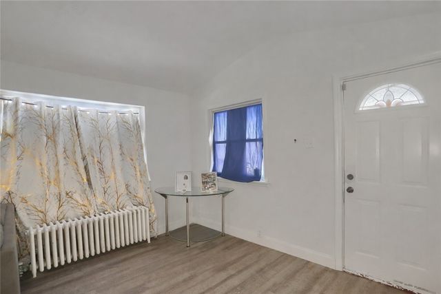 1510 Hiland Ave, Coraopolis, PA 15108