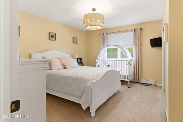 113 Country View Drive, Freehold, NJ 07728