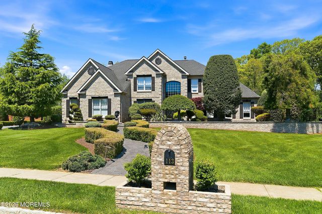 113 Country View Drive, Freehold, NJ 07728