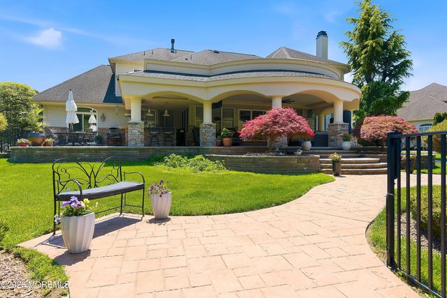 113 Country View Drive, Freehold, NJ 07728