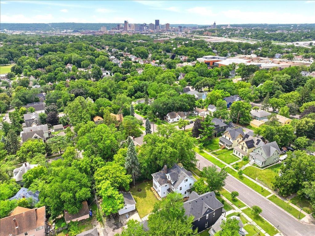 1070 Bradley Street, Saint Paul, MN 55130 — photo 5