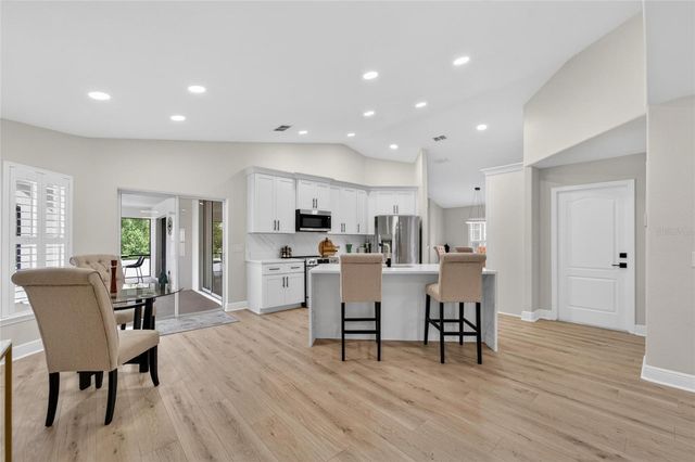 2663 BROOKSIDE BLUFF LOOP, Lakeland, FL 33813