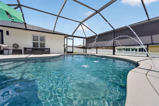 2663 BROOKSIDE BLUFF LOOP, Lakeland, FL 33813