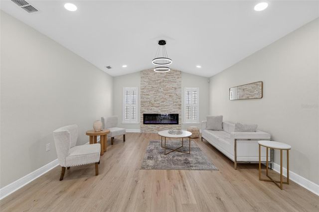 2663 BROOKSIDE BLUFF LOOP, Lakeland, FL 33813